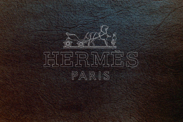 Paris hotel logo horse drawn free wallpaper for desktop - medium preview image