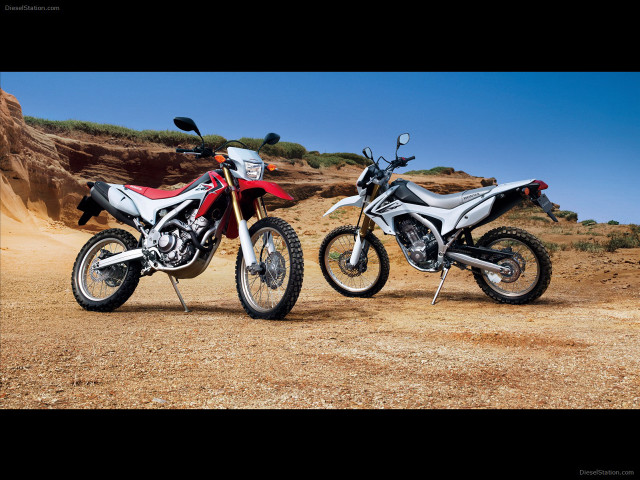 Motorcycles dirt road cliff blue free wallpaper for desktop - medium preview image