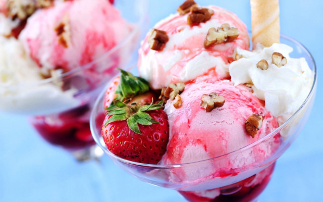 Ice cream strawberries glasses table free wallpaper for desktop - medium preview image