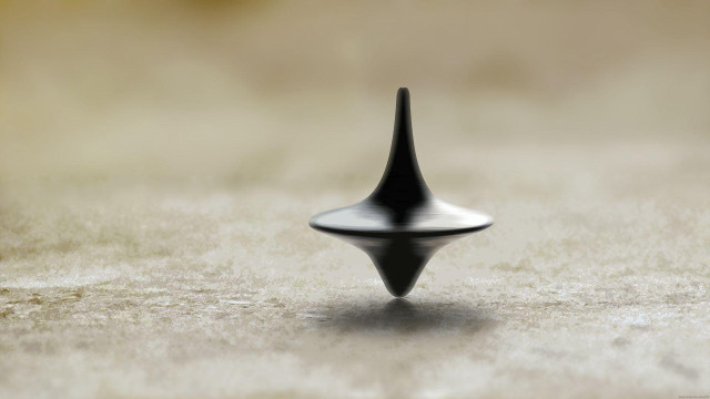Black object tabletop blurry background free wallpaper for desktop - medium preview image