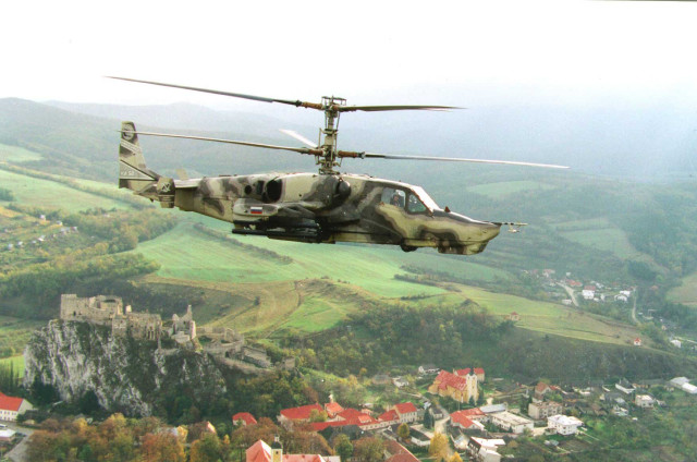 Helicopter flying city castle town free wallpaper for desktop - medium preview image