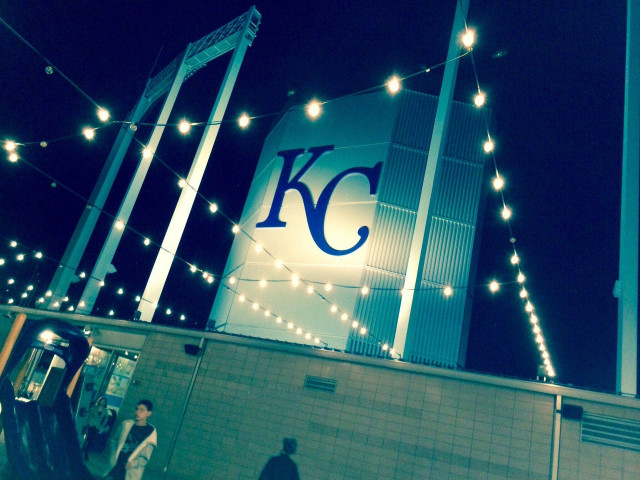 Kansas royals sign night string free wallpaper for desktop - medium preview image
