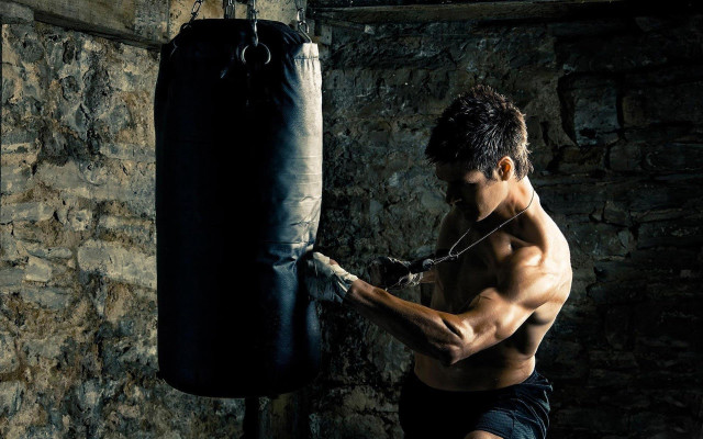Man boxing practice gym punching #2 free wallpaper for desktop - medium preview image