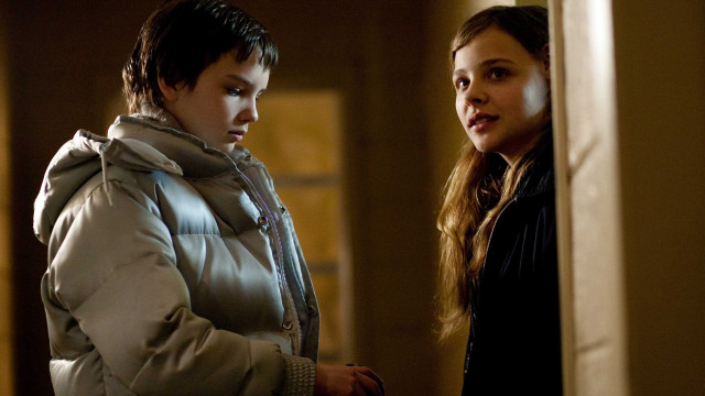 Two women standing hallway together free wallpaper for desktop - medium preview image