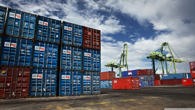 Large stack containers tarmac cranes free wallpaper for desktop - medium preview image