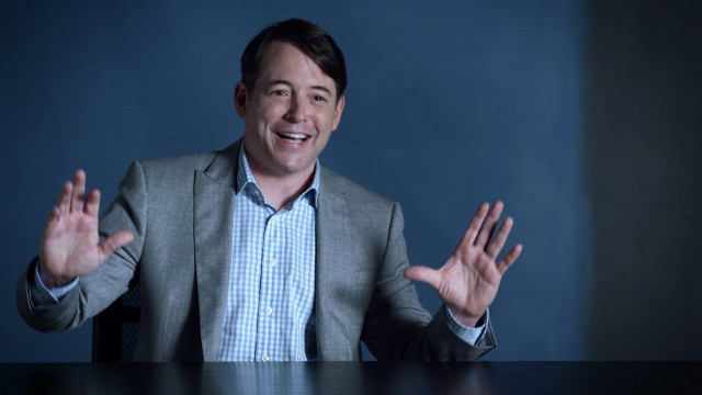 Man hands up smiling table free wallpaper for desktop - medium preview image