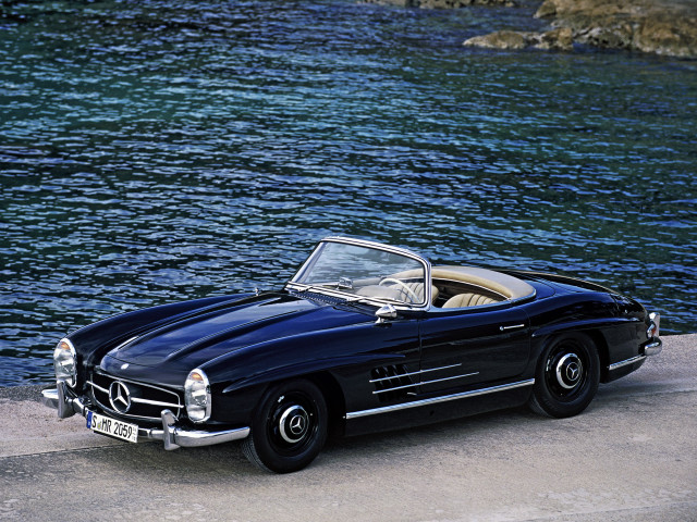 Black mercedes benz roadster water free wallpaper for desktop - medium preview image