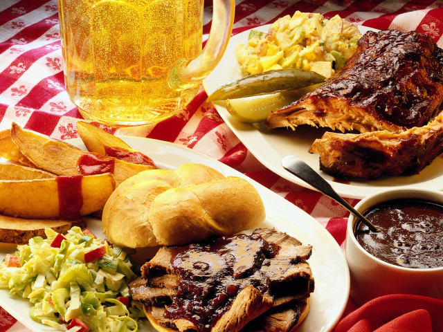 Plate meat potatoes coleslaw beer free wallpaper for desktop - medium preview image