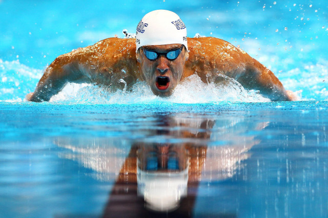 Man swimming pool helmet goggles #2 free wallpaper for desktop - medium preview image