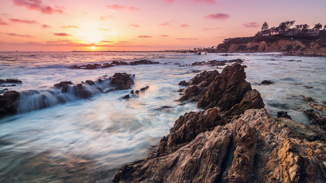 Sunset ocean waves rocks house free wallpaper for desktop - medium preview image