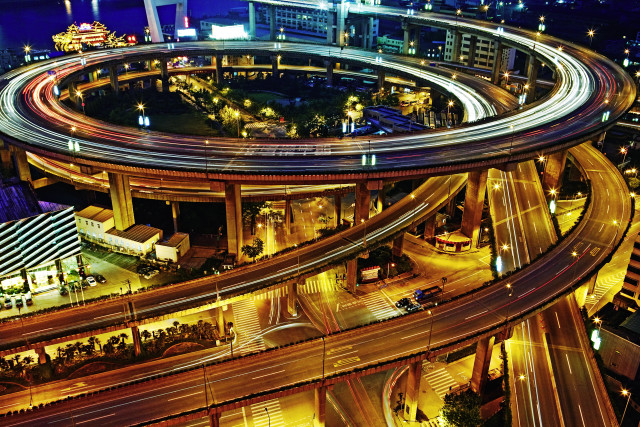 City intersection traffic night lights free wallpaper for desktop - medium preview image