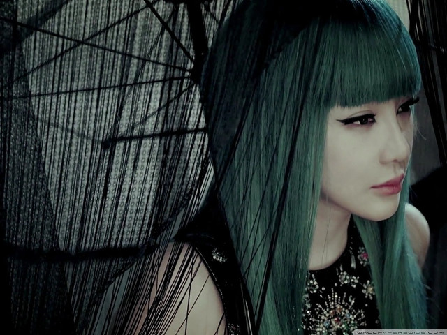 Woman green hair black dress free wallpaper for desktop - medium preview image