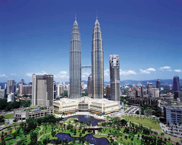 City tall buildings lake bridge free wallpaper for desktop - medium preview image