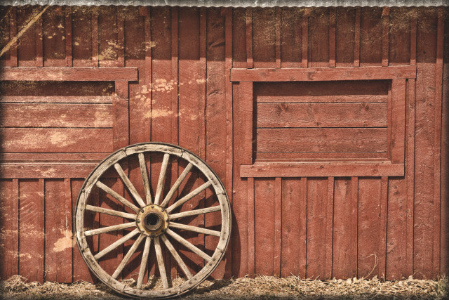 Wooden wheel red wall faded free wallpaper for desktop - medium preview image