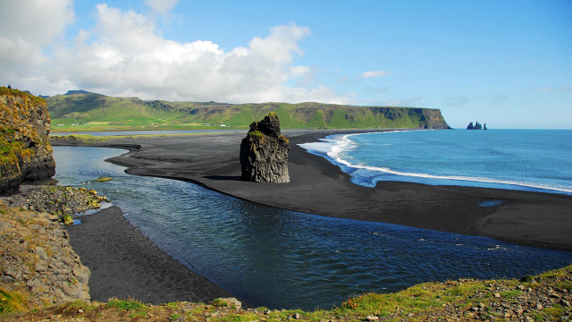 Black sand beach rock formation #2 free wallpaper for desktop - medium preview image