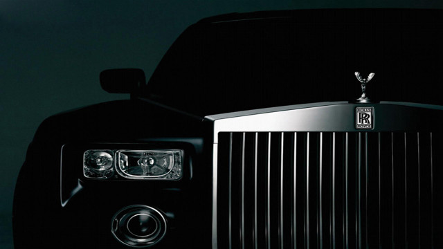 Rolls royce black background white free wallpaper for desktop - medium preview image