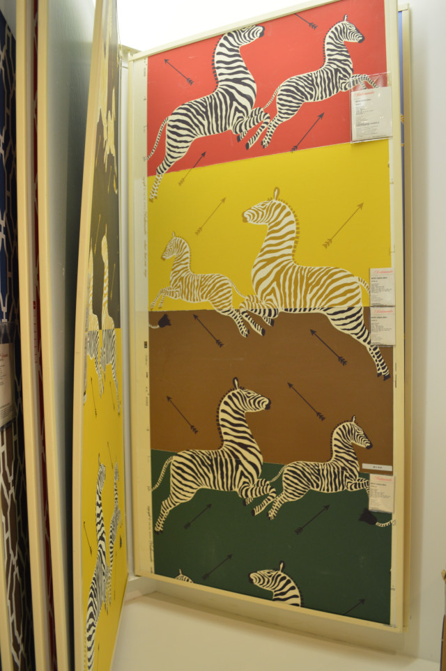 Zebras wall mirror background sign free wallpaper for mobile - medium preview image