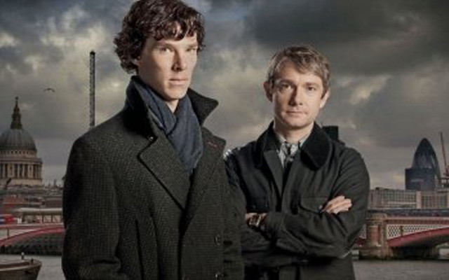 Two men city skyline bridge free wallpaper for desktop - medium preview image