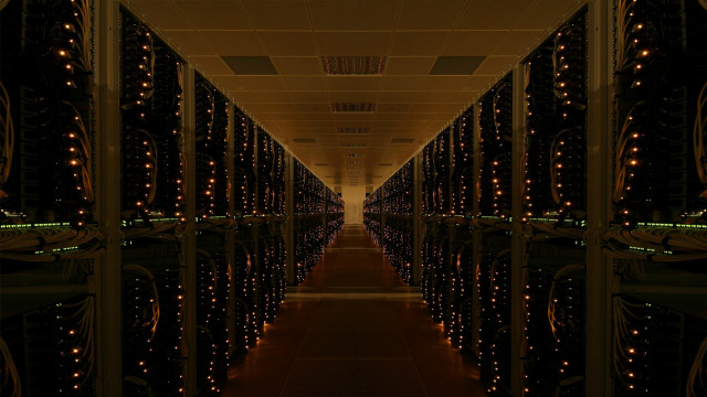 Long hallway rows lights clock free wallpaper for desktop - medium preview image