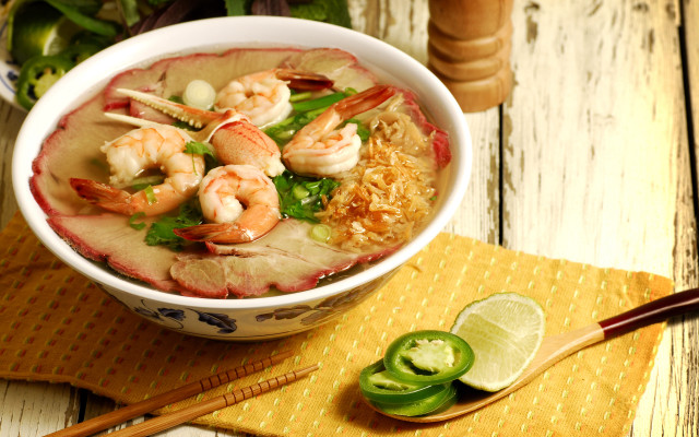 Bowl of soup with shrimp #2 free wallpaper for desktop - medium preview image