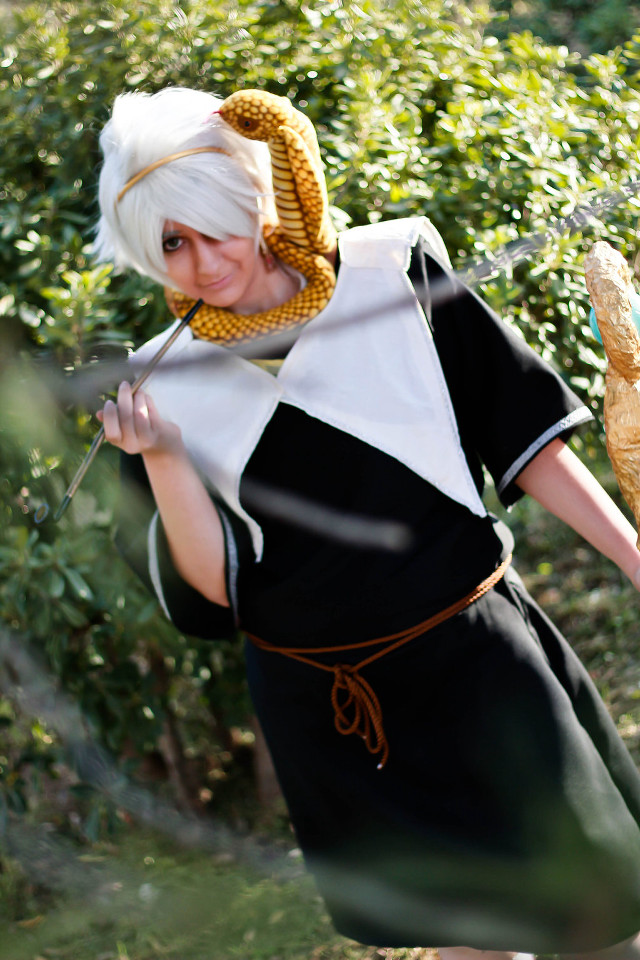 Woman costume stick bread hat free wallpaper for mobile - medium preview image