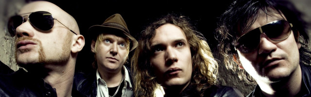 Men sunglasses hats group posing free wallpaper for desktop - medium preview image