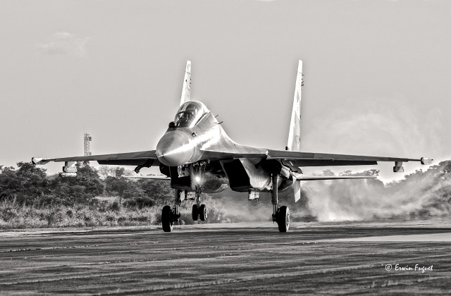 Jet plane taking off smoke free wallpaper for desktop - medium preview image