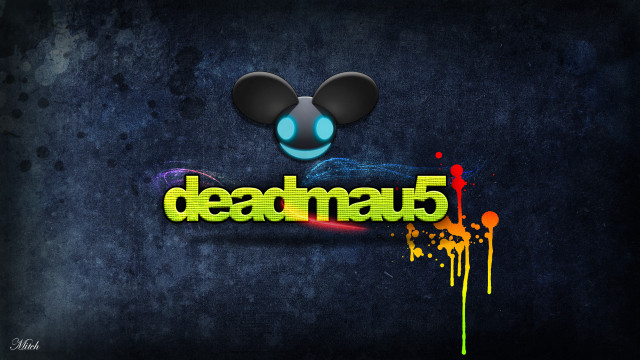 Deadmats mouse blue eyes abstract free wallpaper for desktop - medium preview image