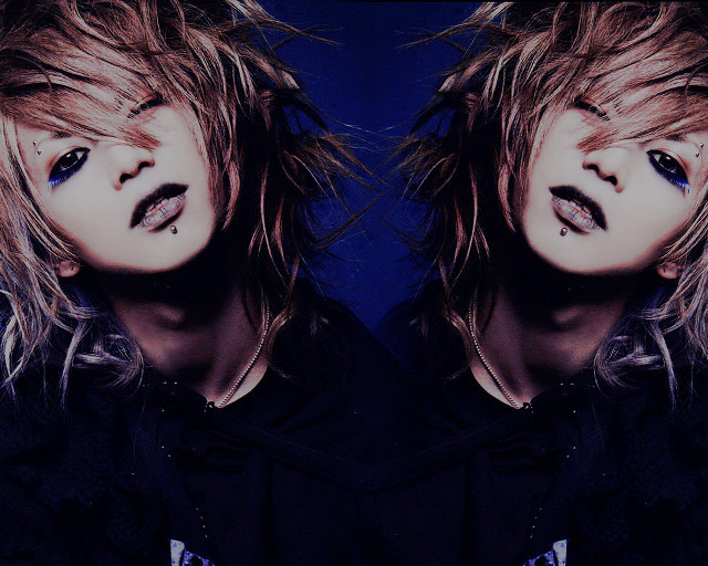 Blonde haired blue eyed woman #9 free wallpaper for desktop - medium preview image