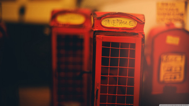 Red telephone booths table sign free wallpaper for desktop - medium preview image
