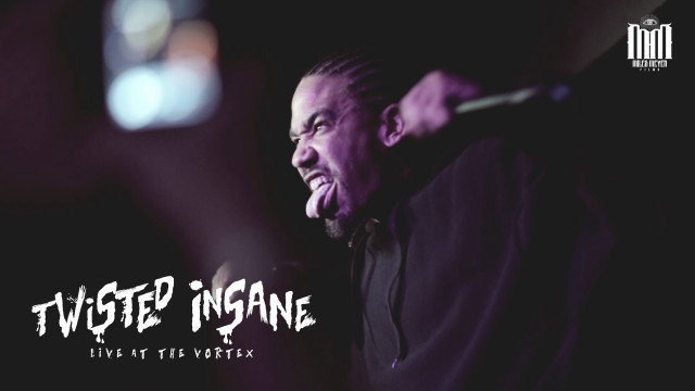 Man black shirt microphone right free wallpaper for desktop - medium preview image