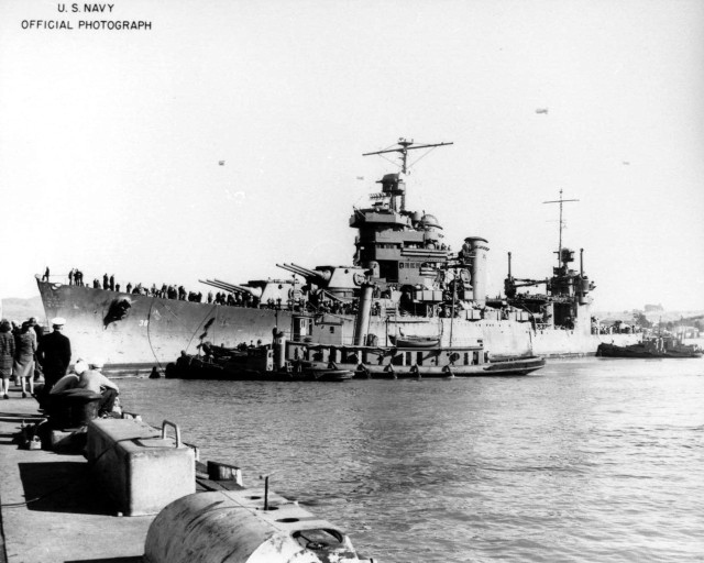 Battleship dock people boat water free wallpaper for desktop - medium preview image