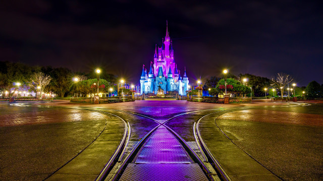 Train track castle night lights free wallpaper for desktop - medium preview image