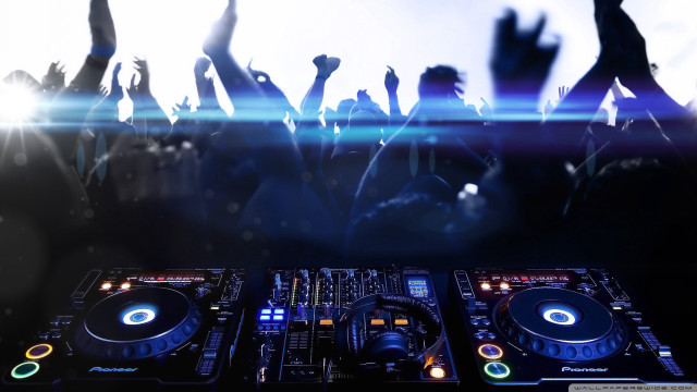 Dj mixing concert hands up free wallpaper for desktop - medium preview image