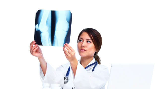 Woman doctor xray foot laptop free wallpaper for desktop - medium preview image