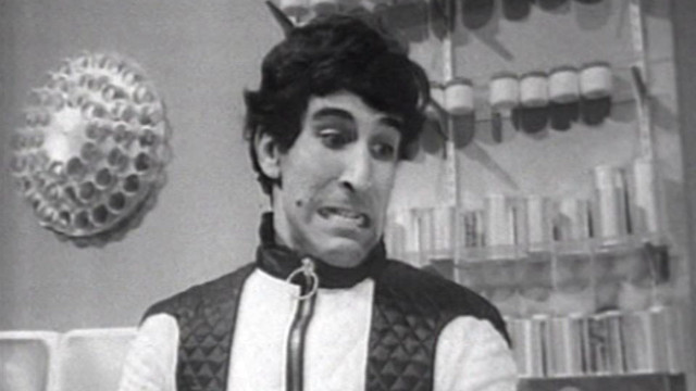 Man weird look kitchen bottles free wallpaper for desktop - medium preview image