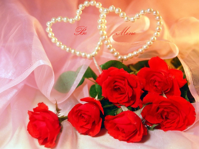 Romantic roses pearls heart card free wallpaper for desktop - medium preview image