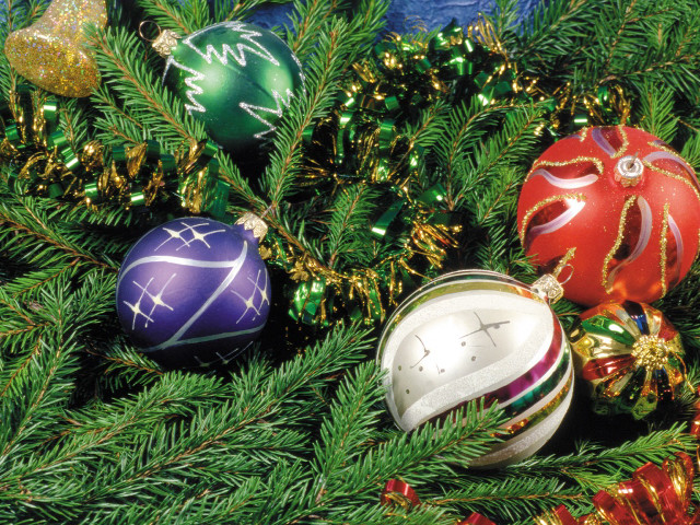 Ornaments tree branch blue background free wallpaper for desktop - medium preview image