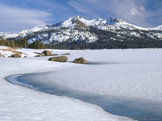 Snow covered mountain range stream free wallpaper for desktop - medium preview image