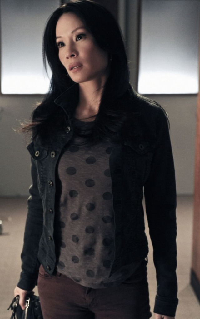 Eve ryder black jacket polka free wallpaper for mobile - medium preview image