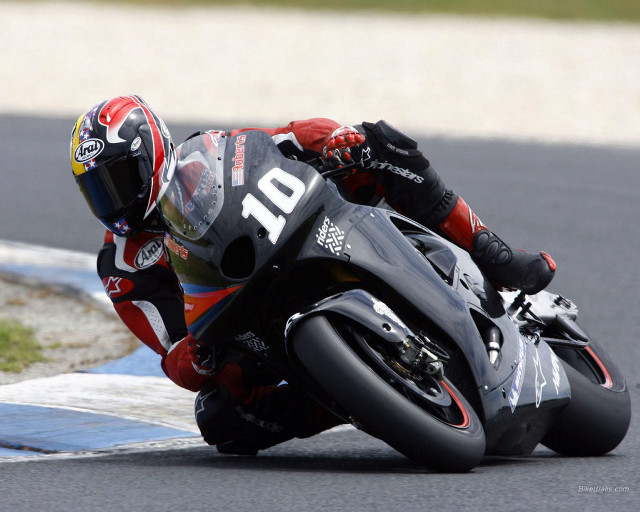 Motorcycle curve leaning helmet track free wallpaper for desktop - medium preview image