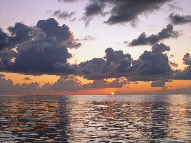 Sunset ocean clouds boat sky free wallpaper for desktop - medium preview image