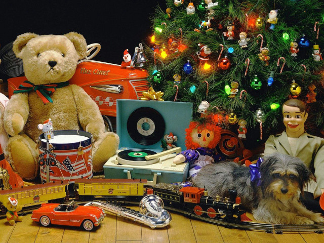 Christmas tree toys teddy bear #3 free wallpaper for desktop - medium preview image