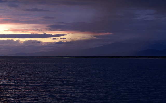 Large body of water sky #4 free wallpaper for desktop - medium preview image