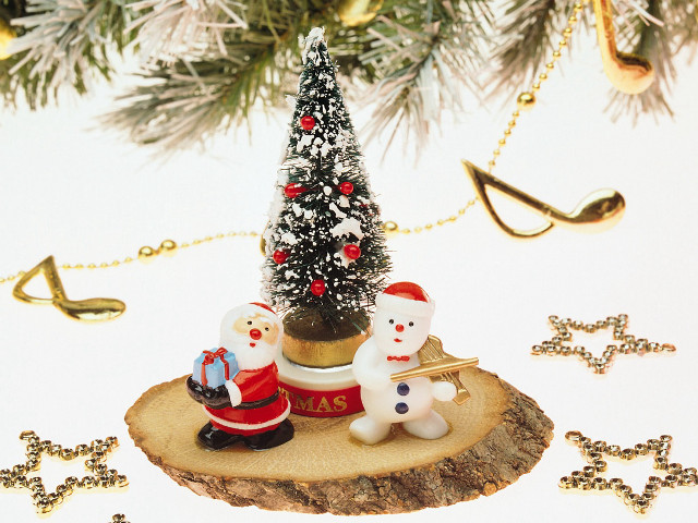 Christmas snowmen tree decorations wooden free wallpaper for desktop - medium preview image