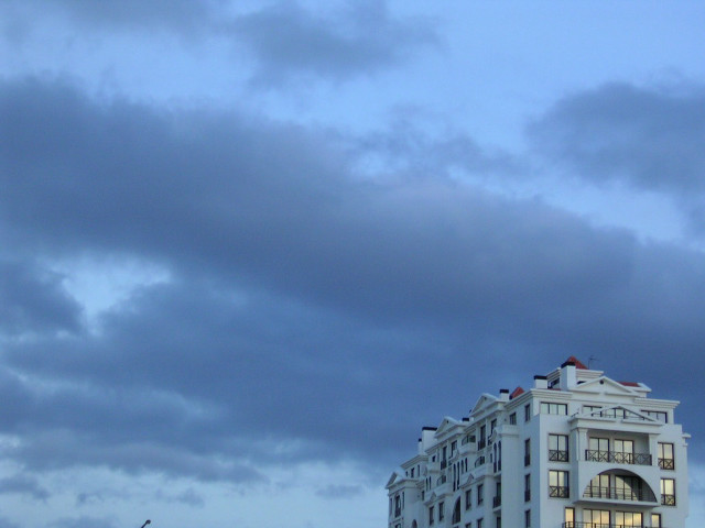 Large white building clock tower #2 free wallpaper for desktop - medium preview image