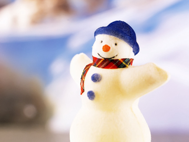Snowman figurine blue hat scarf #3 free wallpaper for desktop - medium preview image