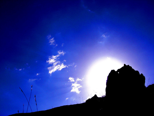 Person hill sky sun clouds free wallpaper for desktop - medium preview image