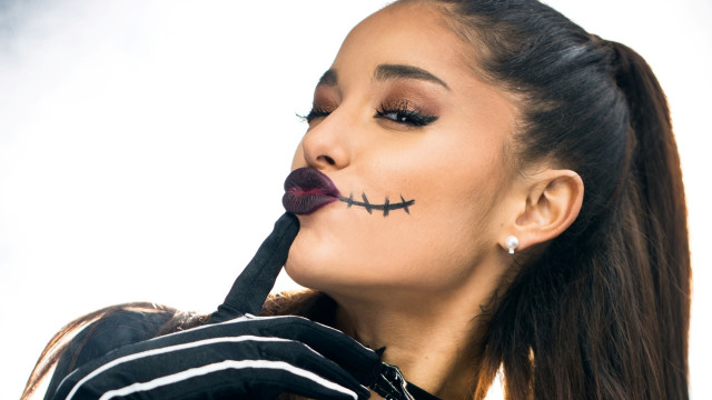 Woman fake skeleton nose black free wallpaper for desktop - medium preview image