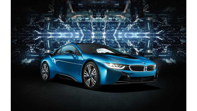 Blue car dark room cityscape free wallpaper for desktop - medium preview image